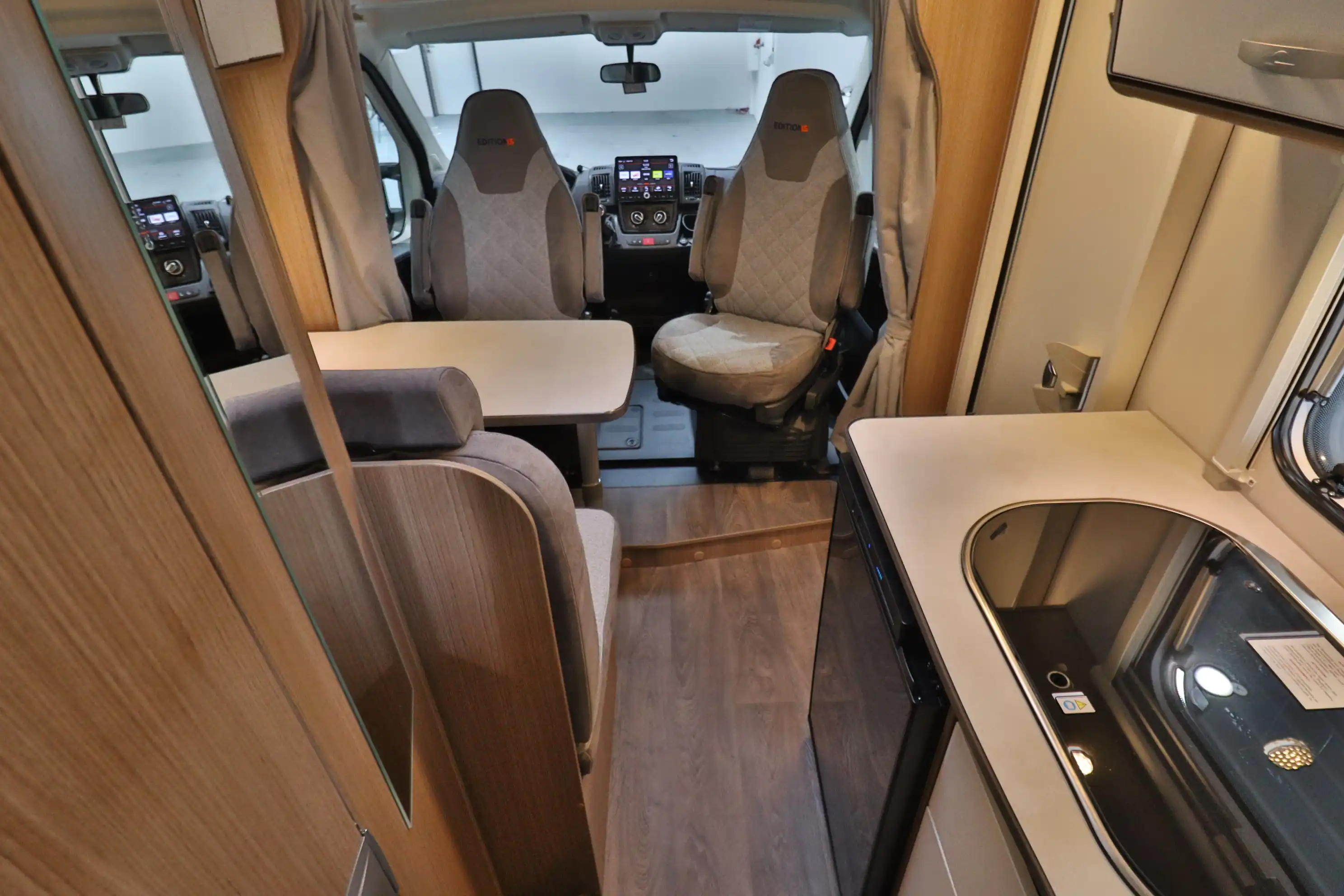 CARADO V 339 Edition15